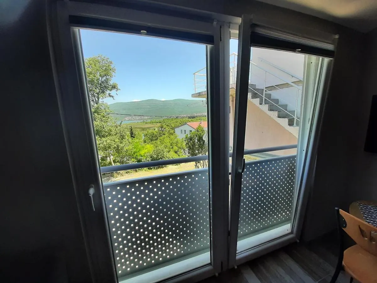Apartmani Victoria Benkovac 0*,